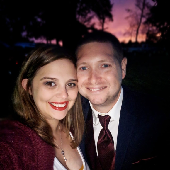 Meet your Posher, Courtney - Picture 1 of 1